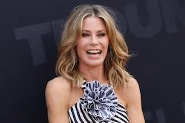 Julie Bowen