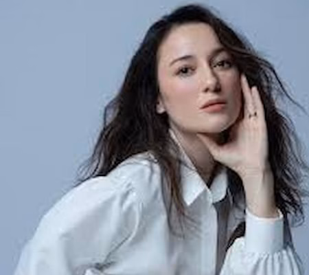 Julie Estelle