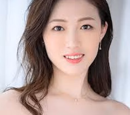 Sayuri Hayama (葉山小百合)